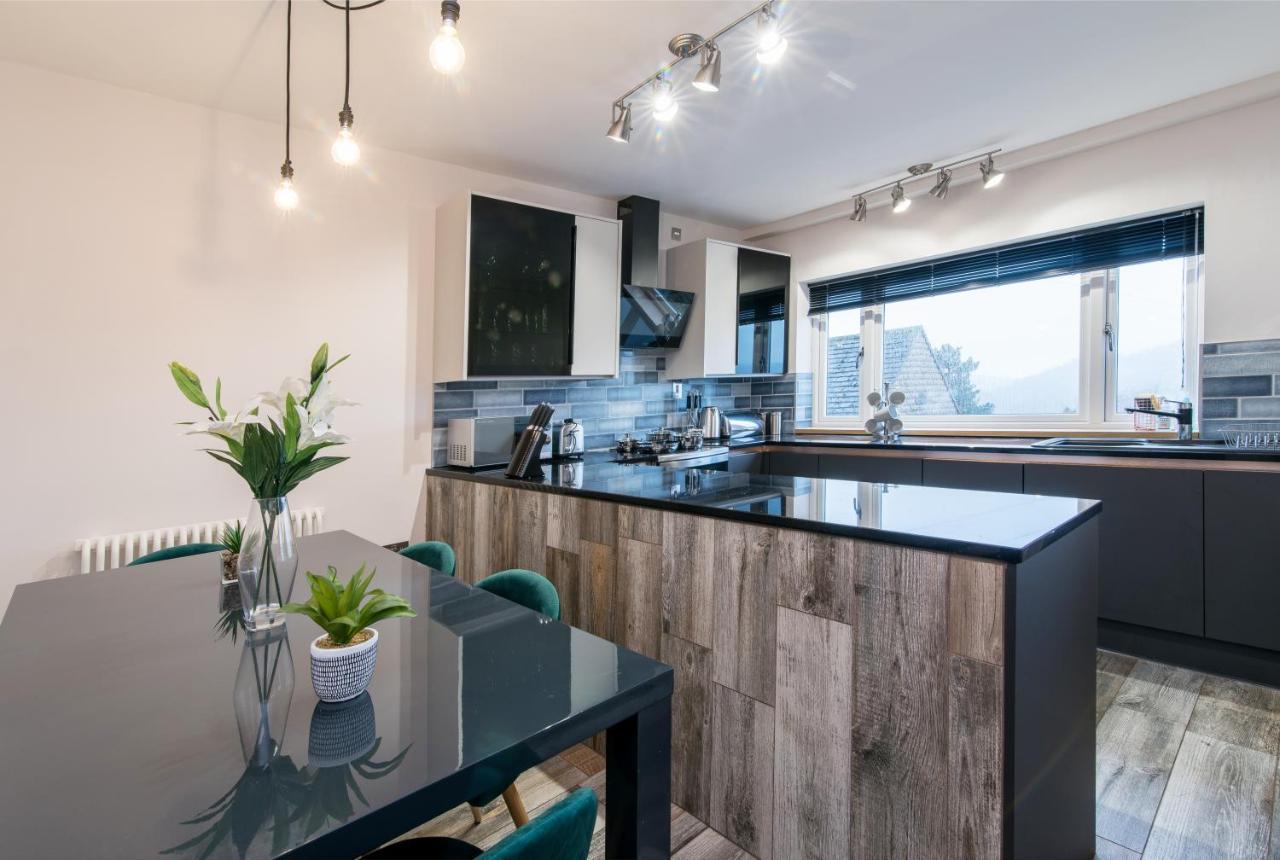 Appartamento Immaculate 3 Bed House - Stunning Balcony Views Matlock  Esterno foto